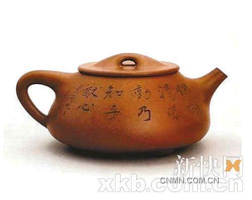 顧景舟制、吳湖帆書畫的相明石瓢壺，在2010年中國嘉德的拍賣會上拍出1232萬元。