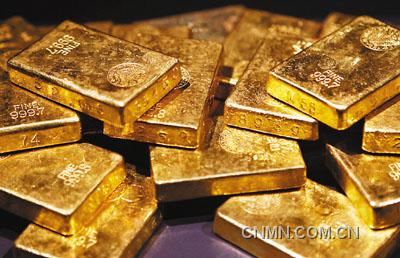 “黃金十年”全年升29.7%，黃金去年完成10連漲，高盛唱好金價可沖至1690美元。